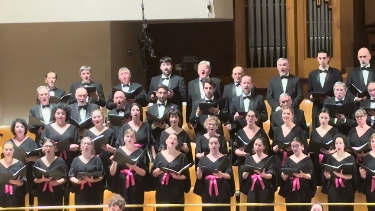 La DOLORES ( Jota ) y  ORFEÓN DONOSTIARRA dirigido por el maestro SAINZ ALFARO . Madrid 30.12.25