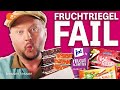 Fantasie Früchte: Sebastian nimmt getrocknete Fruchtriegel auseinander