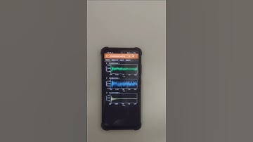 Measuring accelerometer data of a washing machine with a smart phone. PhyPhox app.