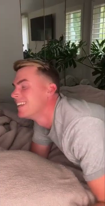 No teeth please #shorts #gay #lgbt #gaycomedy #gayboy #gayguy