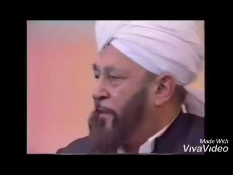 حضرة مرزا طاهر أحمد الخليفة الرابع للمسيح الموعود