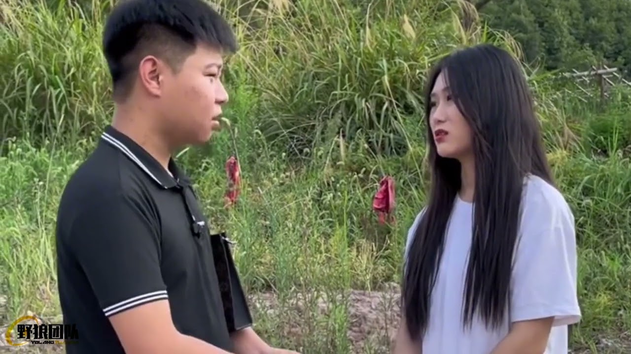 被生活压迫的小姑娘，我必须帮她， #一定要看到最后 #传递正能量