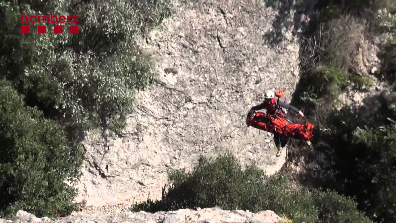 Pràctiques d'operadors de vol i el GRAE a Montserrat