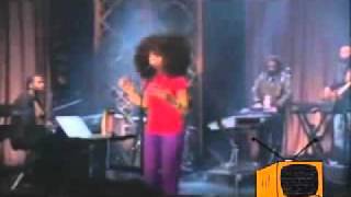 Erykah Badu - Other Side of the Game (Live) Soul Stage 2008