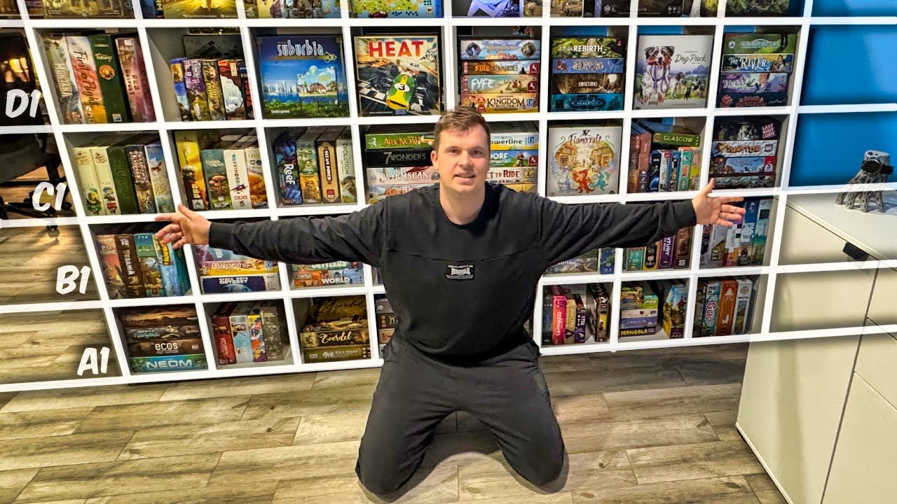 Preko 100 Novih IGARA *slaganje police*