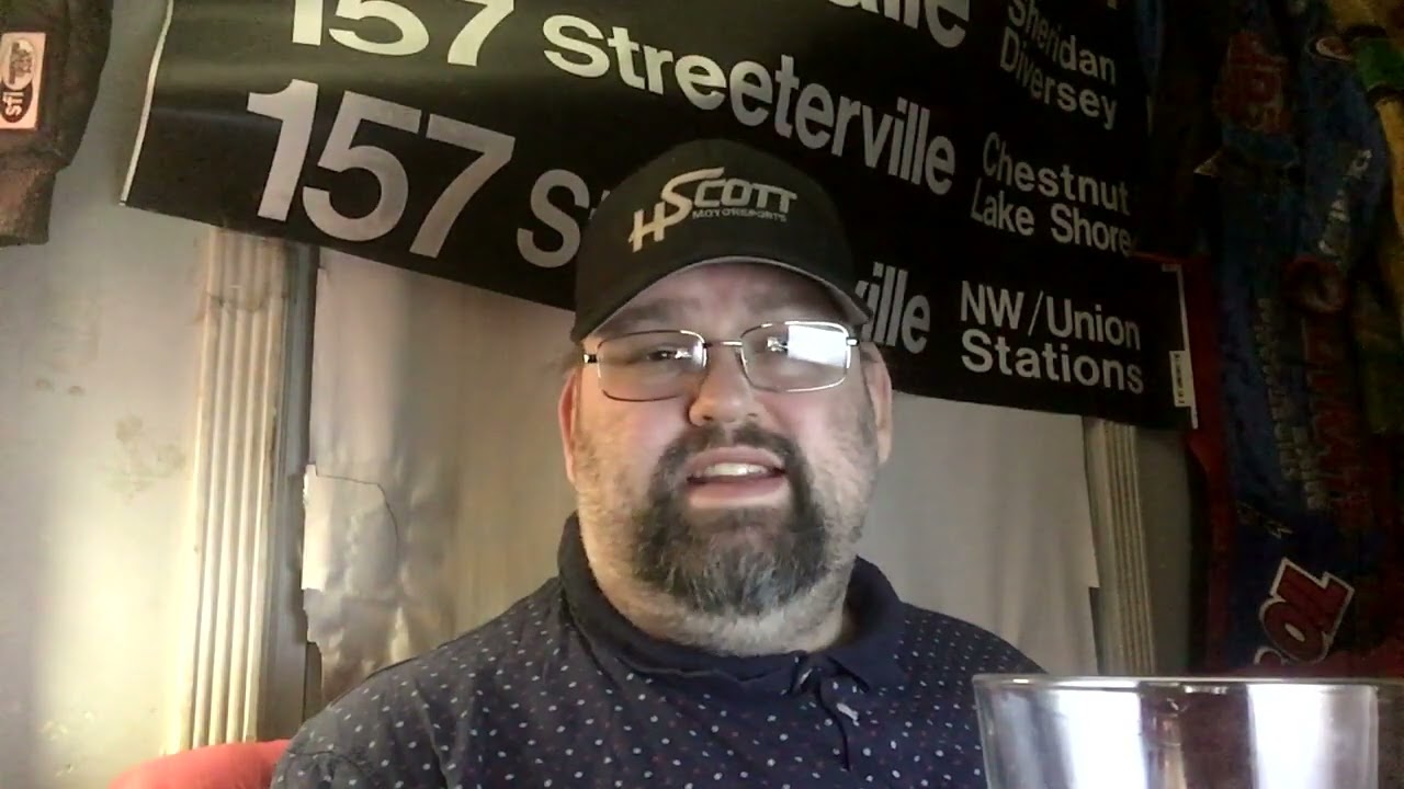 Dave Tries Tsingtao Premium Lager