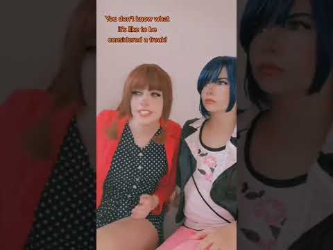 Can I stay with you? | Marinette Dupain-Cheng and Lila Rossi #cosplay | Miraculous Ladybug