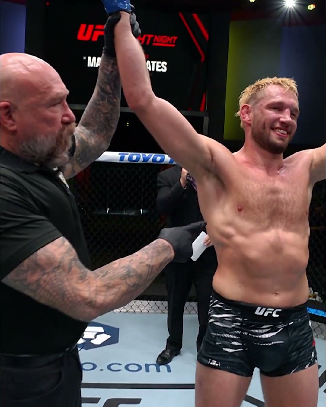 Reinier de Ridder is here to stay! ? #ufc311