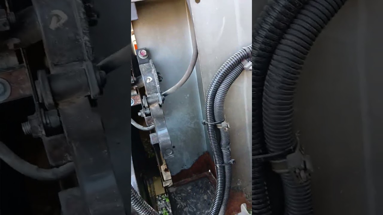 Japonský kombajn Kubota WR460 stručné představení kombajnu