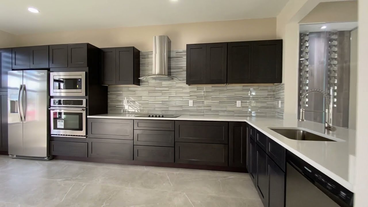 301 Kismet Pkwy E, Cape Coral, Fl 33909