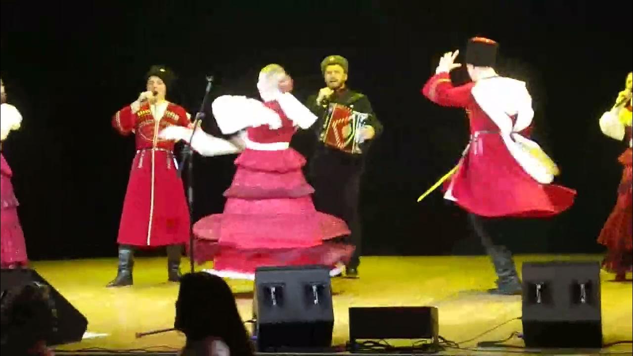 Люба люба казаку любушка подруга. Люба любонька фото. Московский казачий хор любо мне. Московский казачий хор любо мне. Ансамбль сорока фото.