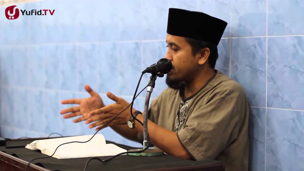 Kajian Agama Islam: Para Pemuja Kubur - Ustadz Abdullah Zaen, MA