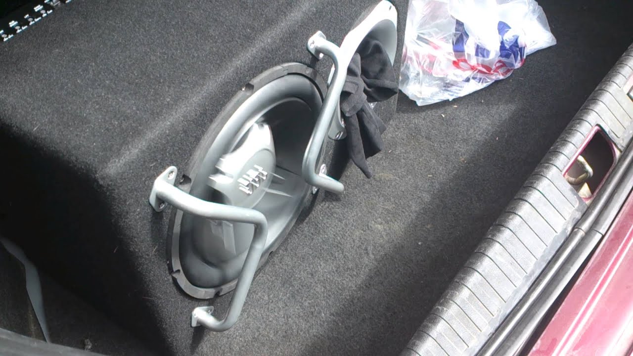 JBL GT1204BR + Magnat Edition Mono 1400W || Unalom űzés/tesztelése suliban :D