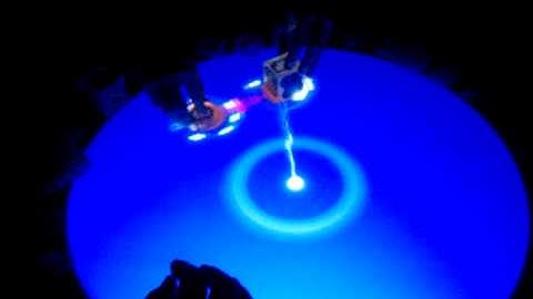 Reactable !!!! Awesome way to make music!