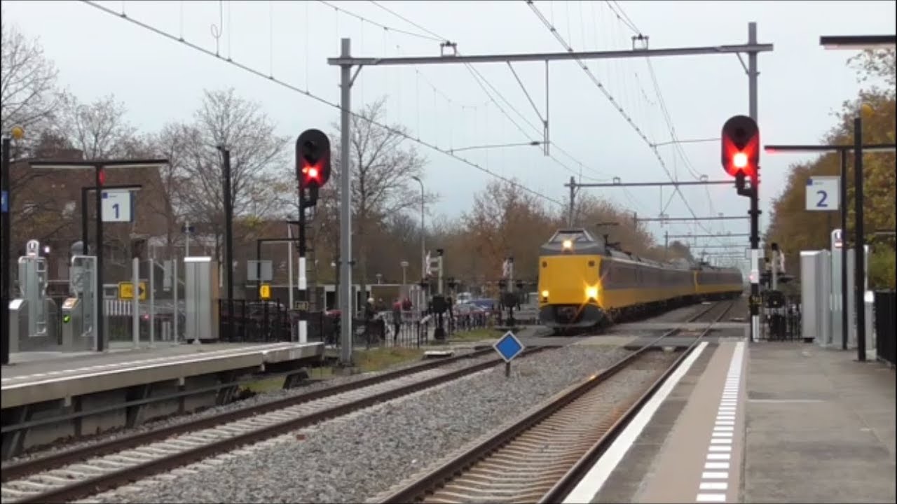 Panasonic HC-V550 camcorder video test - YouTube