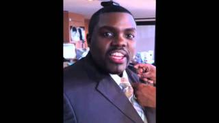 Video thumbnail of "William McDowell - ARISE photoshoot (Meet J. Bolin) - I'm Not Wearing Black!"