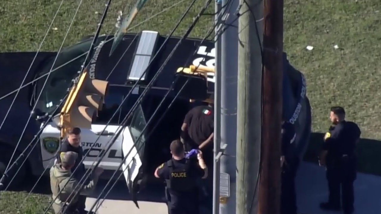 Watch: Chase ends in north Harris County when police pull suspect from ...