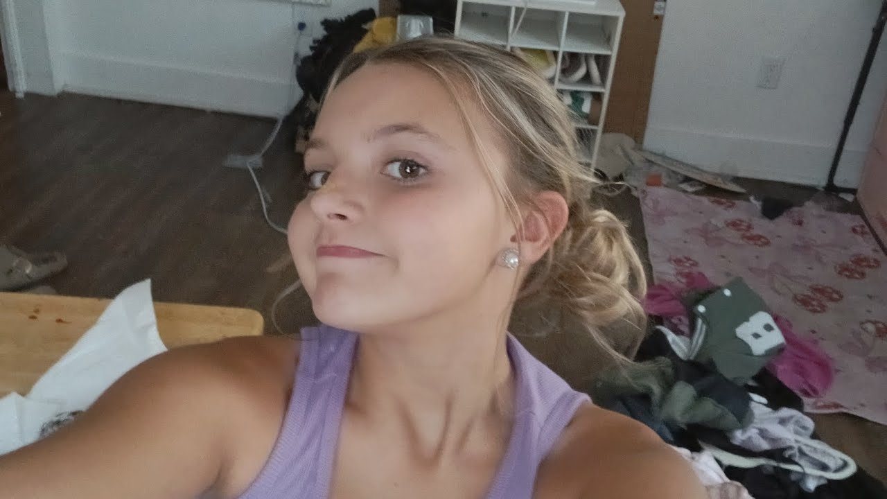 The real one clean my room with me