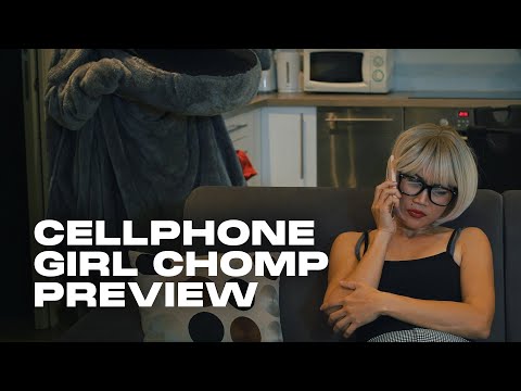 Preview Cellphone Girl chomp by MADMAN