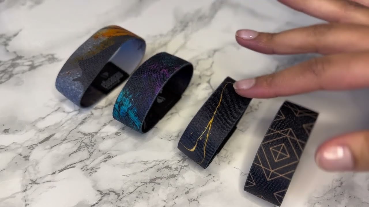 MELOENGA RAD BRACELET: The Wearable Digital Business Card