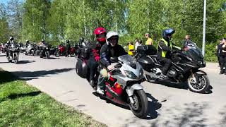 Hymyilevän motoristin kevätpäivä 18.5.2024 Suomen Moottoripyörämuseo, Lahti, paraatiajovideo