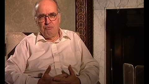 Michael Atiyah - Analysis with Singer (45/93)