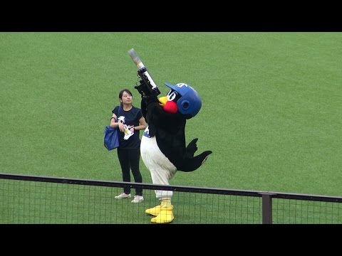 150702 ヤクルト 神宮 つば九郎バズーカ