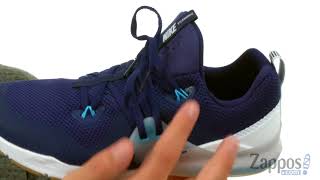 nike zoom command on feet