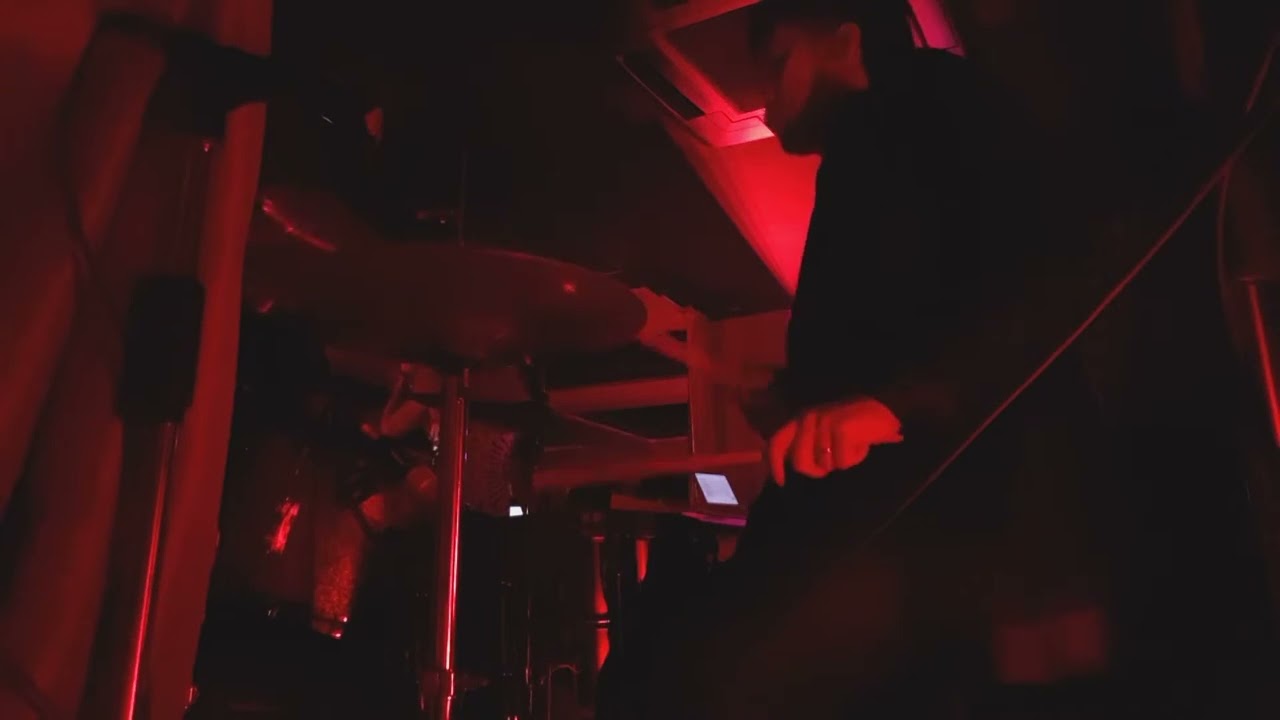 "Hot Stuff" (Drummer View) by Jobby Drumman