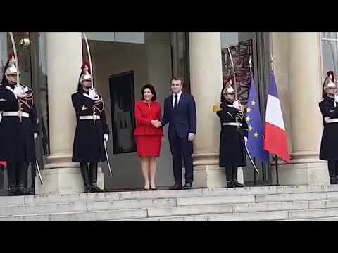 სალომე ზურაბიშვილი ელისეს სასახლეში ემანუელ მაკრონს შეხვდა
