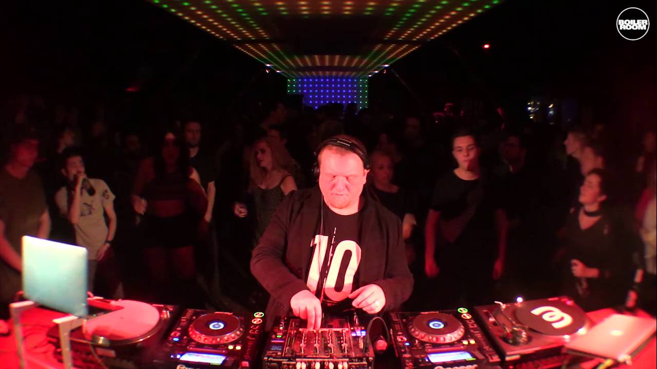 Zed Bias Boiler Room Berlin DJ Set - YouTube