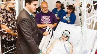 19-Year-Old Bride with Terminal Cancer Has Beautiful Wedding at Hospital 19-Year-Old Bride with Terminal Cancer Has Beautiful Wedding at Hospital