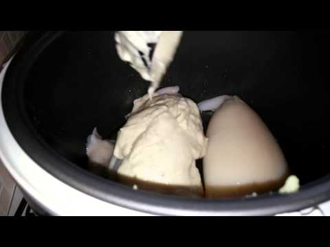 Видео рецепт Кальмары под соусом бешамель