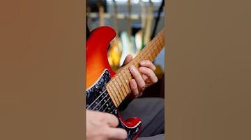 Sweep Vs Alternate picking arpeggios. Hear the difference? #arpeggios #sweeppicking #stevemorse