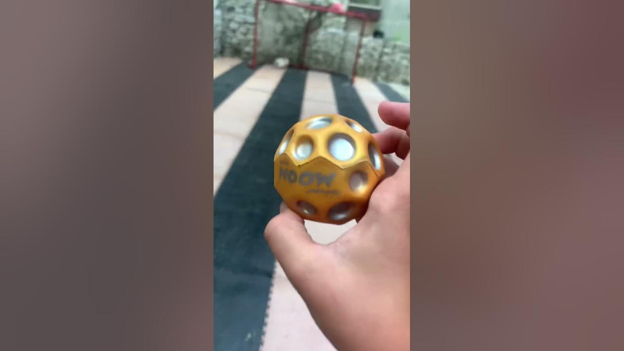 Я Кидай мяч с разных точек самый прыгучий мяч В мире☠️☠️☠️☠️☠️ - YouTube