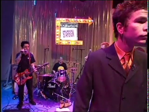 GREEN DAY   The Grouch Live on Recovery 1998 Theyre so punk we cant control them