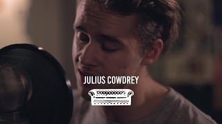 Julius Cowdrey - 7 Roads (I See You) LIVE Ont' Sofa at Stereo 92