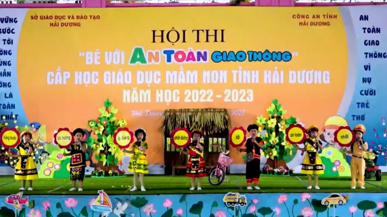 Tiểu Phẩm Xuất Sắc  