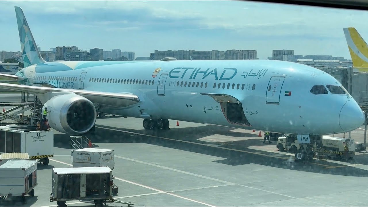 ETIHAD AIRWAYS | ABU DHABI-MANILA | ECONOMY CLASS | BOEING 787-10 DREAMLINER | A6-BMH
