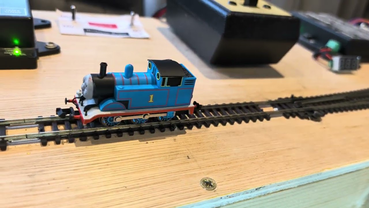 Bachmann Thomas The Tank Engine Repair & DCC Conversion