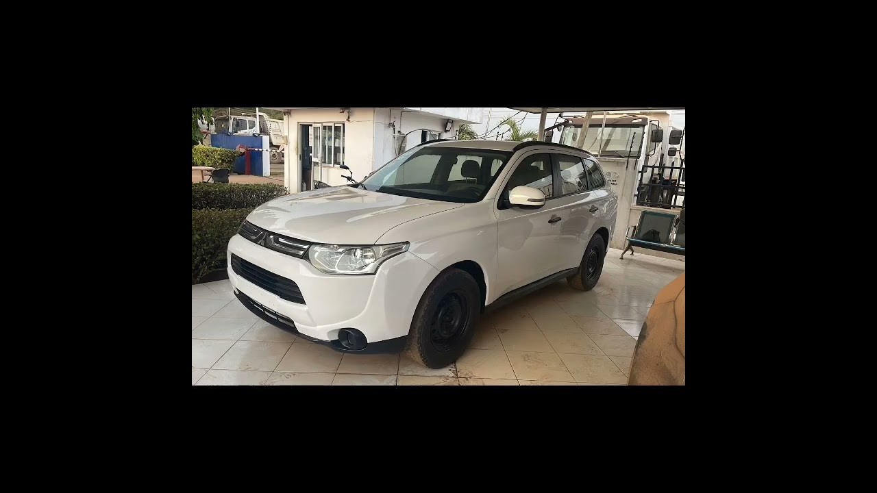 Mitsubishi Outlander 2016 White