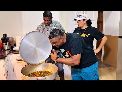 GEERA WILD MEAT & GILBAKA CURRY 