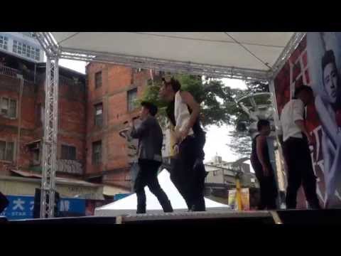 潘瑋柏《伊殿園》簽票會5。演唱《王者之聲》 Aug 24，2014
