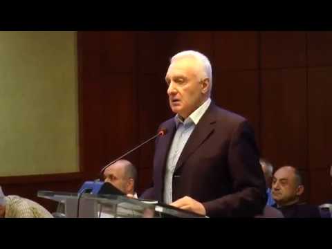 თემურ შაშიაშვილის გამოსვლა მეცნიერთა  კონგრესზე (5.08.2017წ)