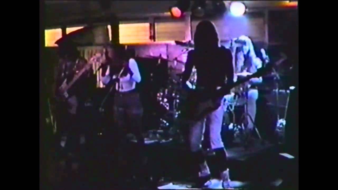 Wet Flower preforms "Groove On"