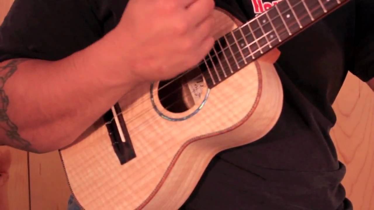 Koolau Hawaiian Ash Ukulele with Ko'olau Alohi Strings YouTube