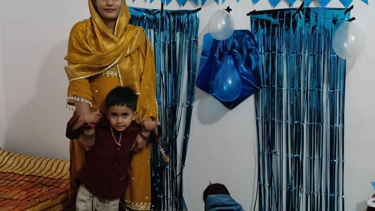 Niku ke brithday ka  chota sa celebration 🥳🎉🎊 #chikayadavvlogs #goluyadavvlog93 #viral #vlog 