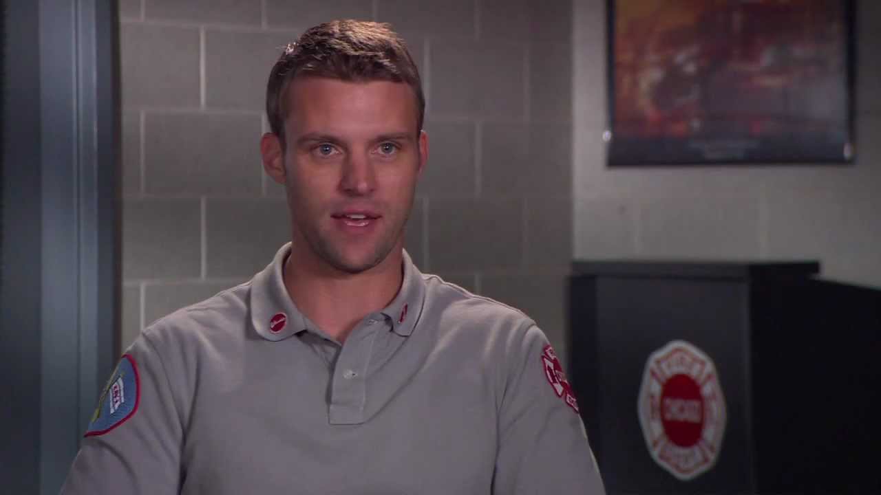Jesse Spencer's 'Chicago Fire' Christmas Episode Interview