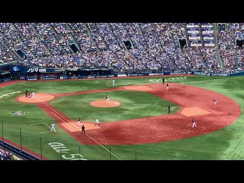 森敬斗 2022シーズン初出塁後即盗塁を決める！！