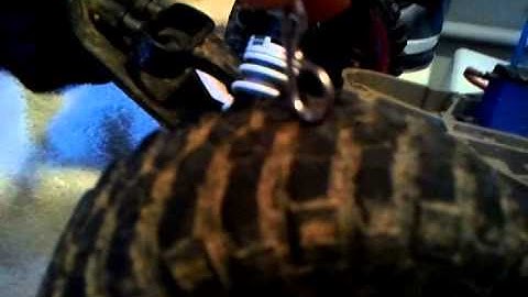 Slash 4x4 vs Redcat Racing Volcano S30